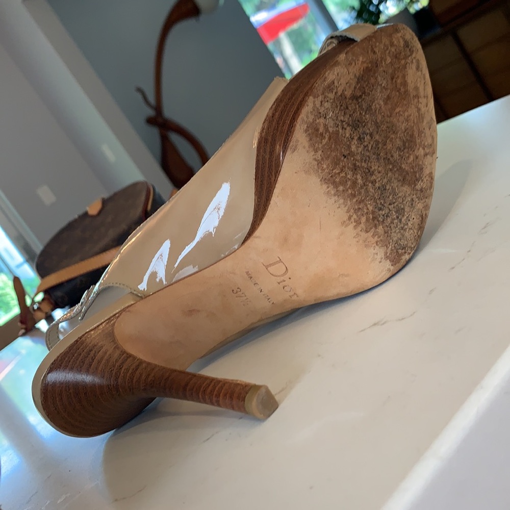 Christian Dior patent leather platform pumps - Picture 9 of 16